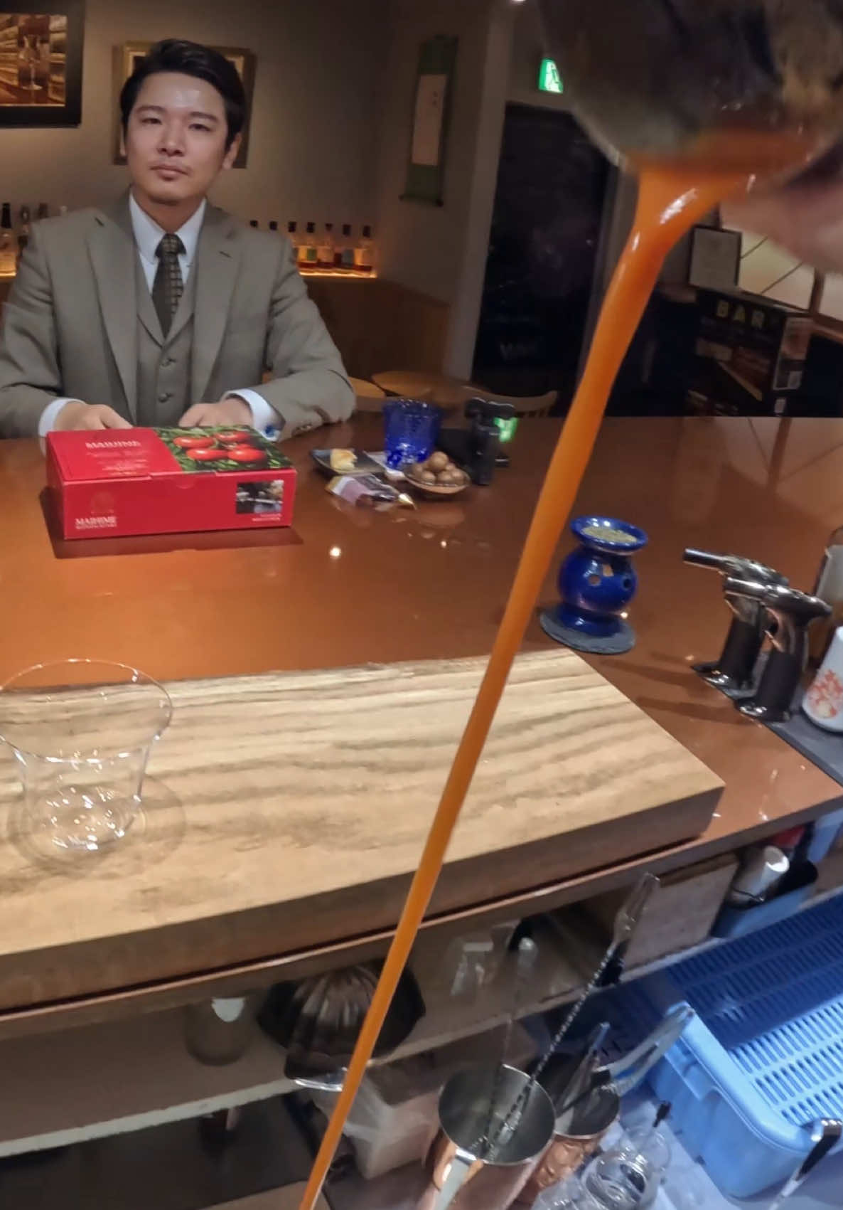 日本中で話題［まいひめ物語🍅］を使用したカクテルを生産者の目の前で…。 #asmr #まいひめおじさん　 @まいひめおじさん 