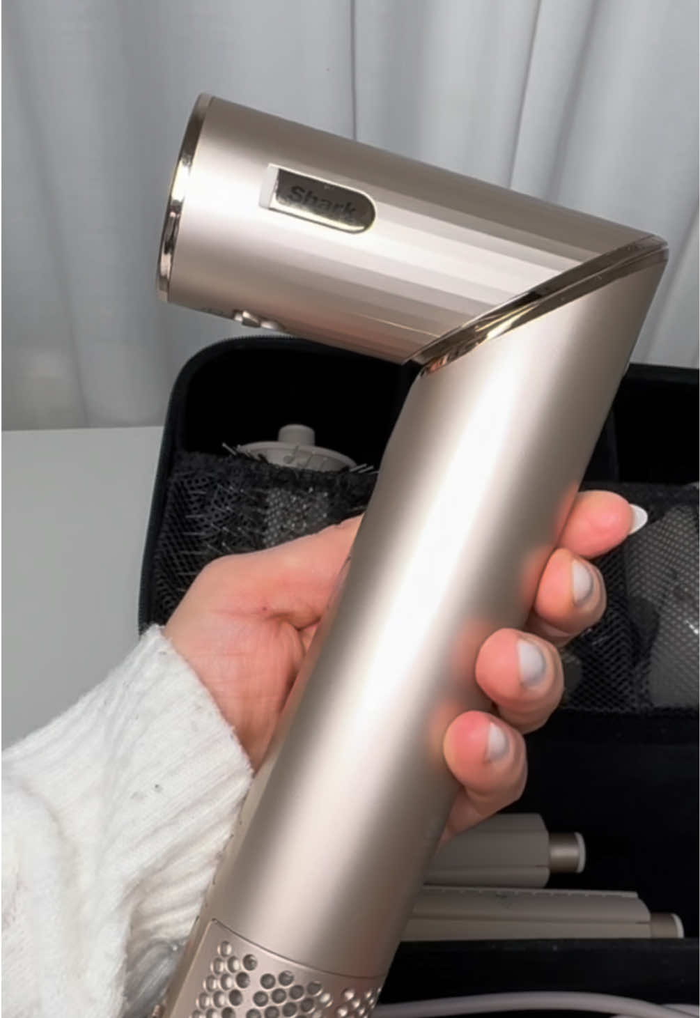 Unboxing @Shark Beauty FlexStyle 4-in-1 Air Styler & Hair Dryer Stone! @Shark UK  #sharkflexstyle #sharkflexstylecurls #sharkflexstylecase #sharkflexstyler #hair #hairstyling #asmr #unboxing #unboxed 