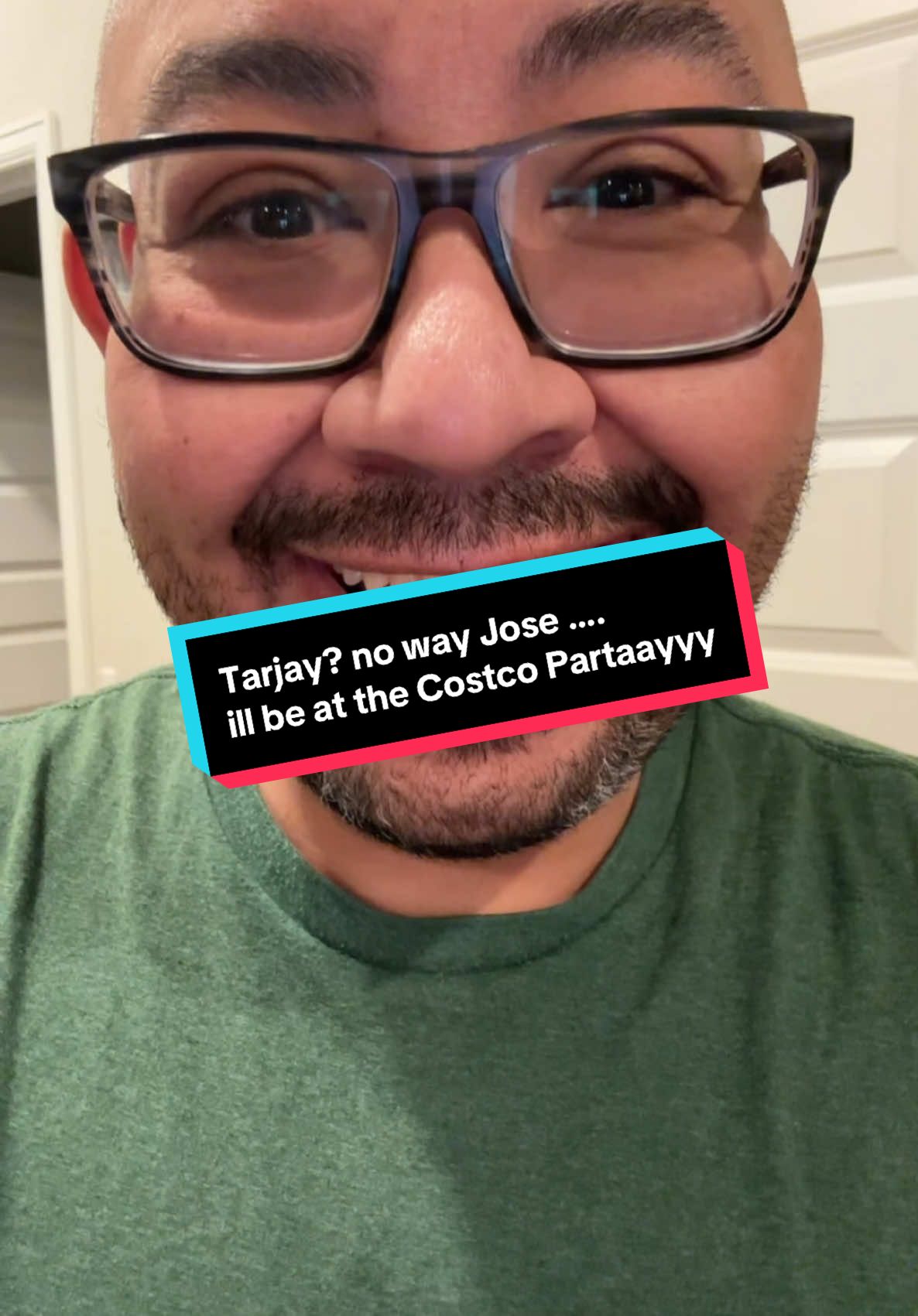 Tarjaaaay backpeddlin asses….  #targetfail #costcoparty 