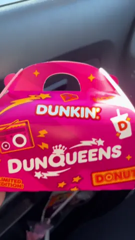 Woke up to this this morning, BET  #dunkindonuts #dunkinhacks #dunkings #Foodie #snackolator #newengland 