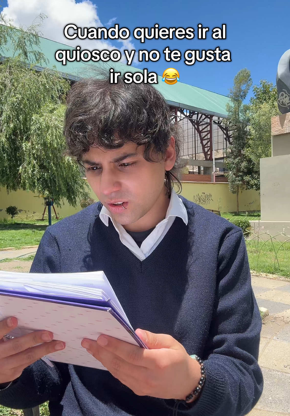 Cuando quieres ir al quiosco y no quieres ir sola #colegio #clases #amigos #gaboalvarez #fyp #xyzbca 