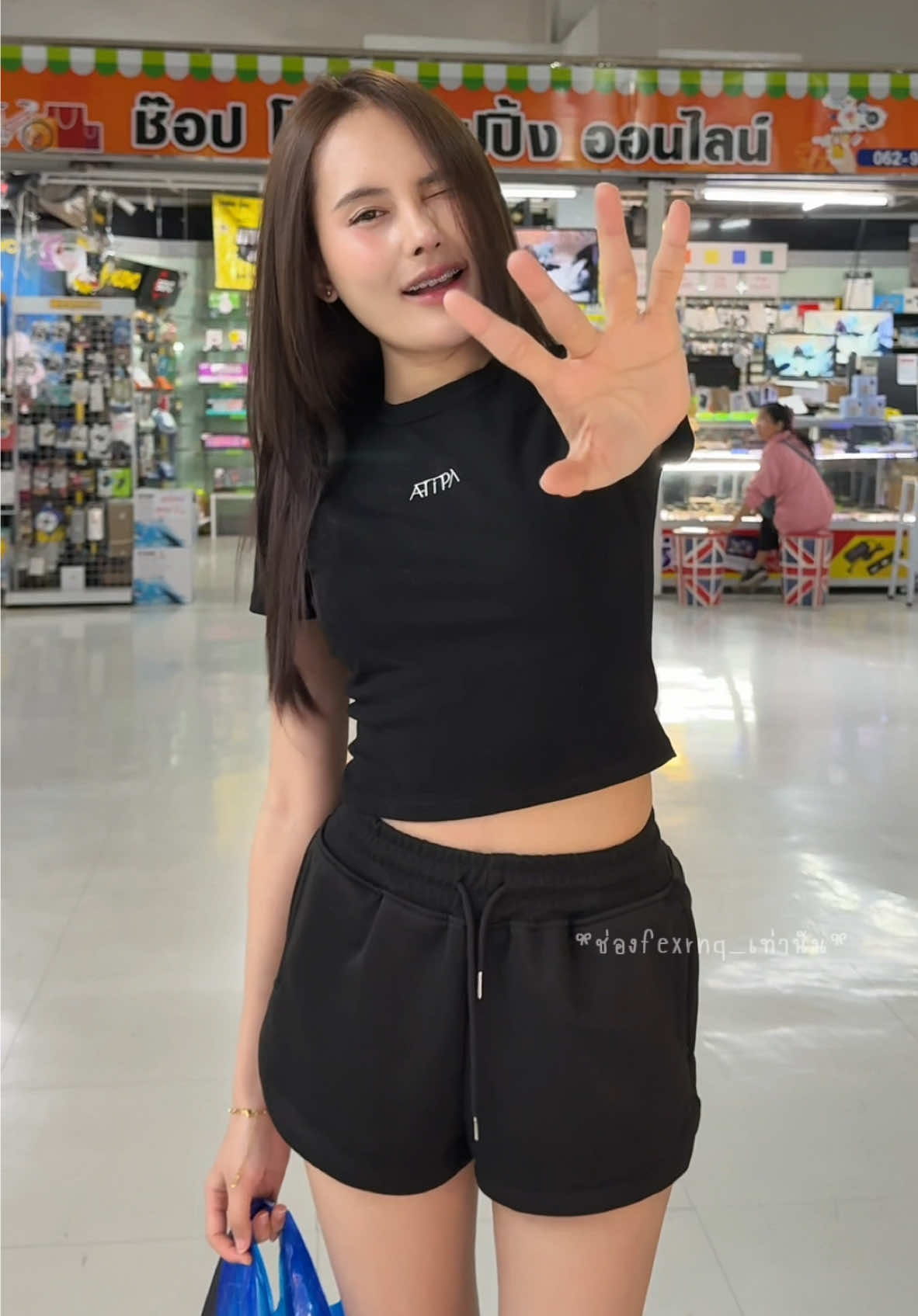 Outfit All black 🫠🐈‍⬛ #tiktoklooks #atipashop #atipa #ไอเดียแต่งตัว 