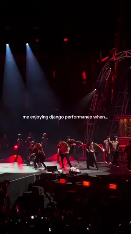 “caught falling for him in 4k🫡” - nic  Yunho you shall pay for what you have done!!!  #ateez #towardsthelighttour #towardsthelightwilltopower #ateezlondon #london #wooyoung #yunho #san #hongjoong #seonghwa #mingi #jongho #yeosang #atiny #fyp #ateezconcert 