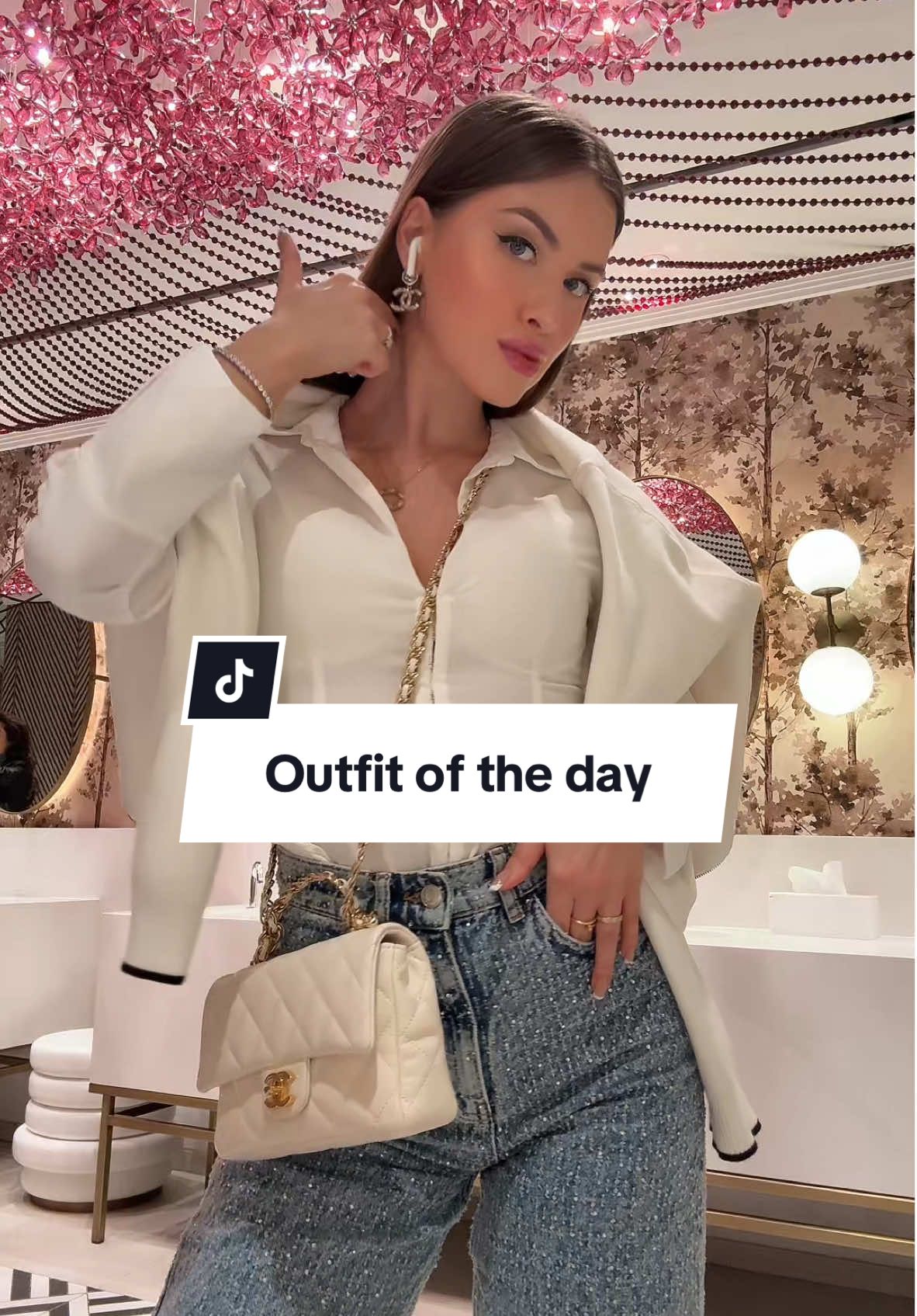 Outfit of the day #OOTD #Chanel #Cartier #outfitideas #luxury 