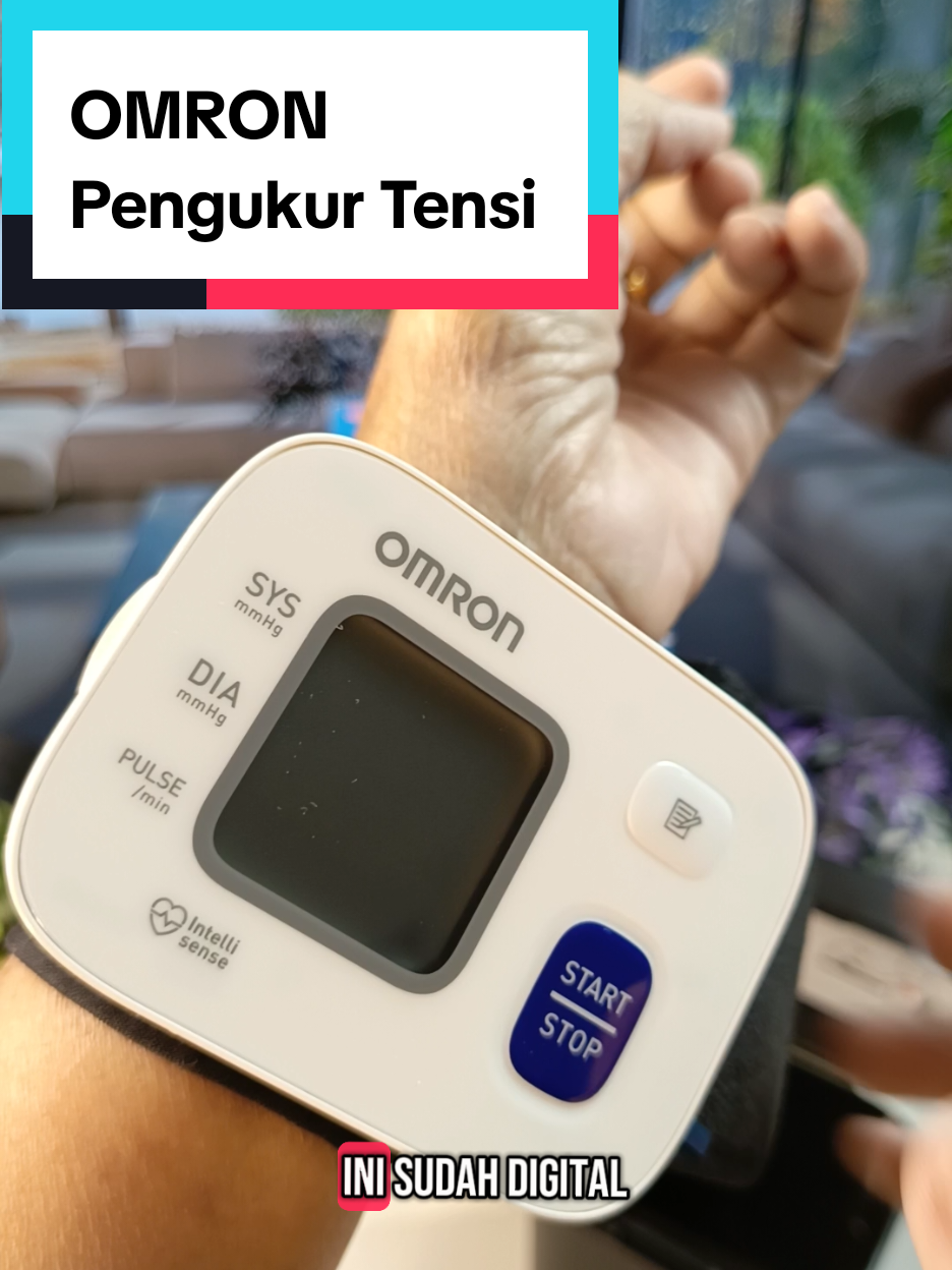 OMRON Wrist Blood Pressure Monitor HEM 6161 Pengukur tekanan darah / Tensi Digital Praktis #omron #pengukurtensi #pengukurtekanandarah #hem6161 #omronwristbloodpressuremonitorhem6161 #wristbloodpressuremonitor  #