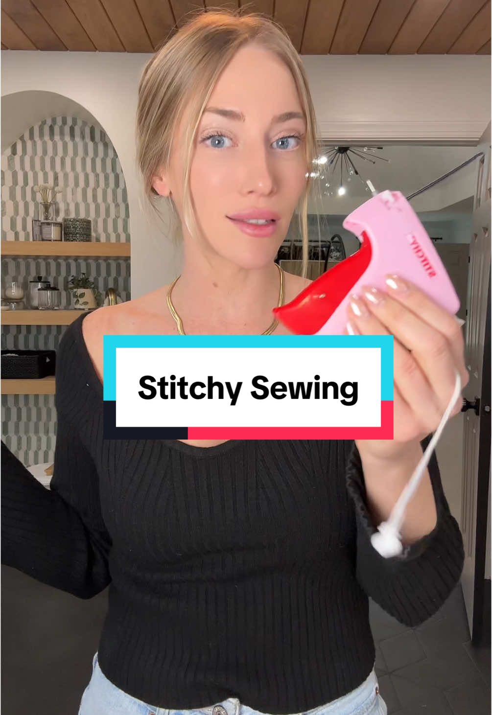 AND it’s on sale rn 🙌🏻🙌🏻 #stitchytool #stitchy #coolinventions #hidebrastraps #hidebra #brastrap #stitchingtool #stitchtool