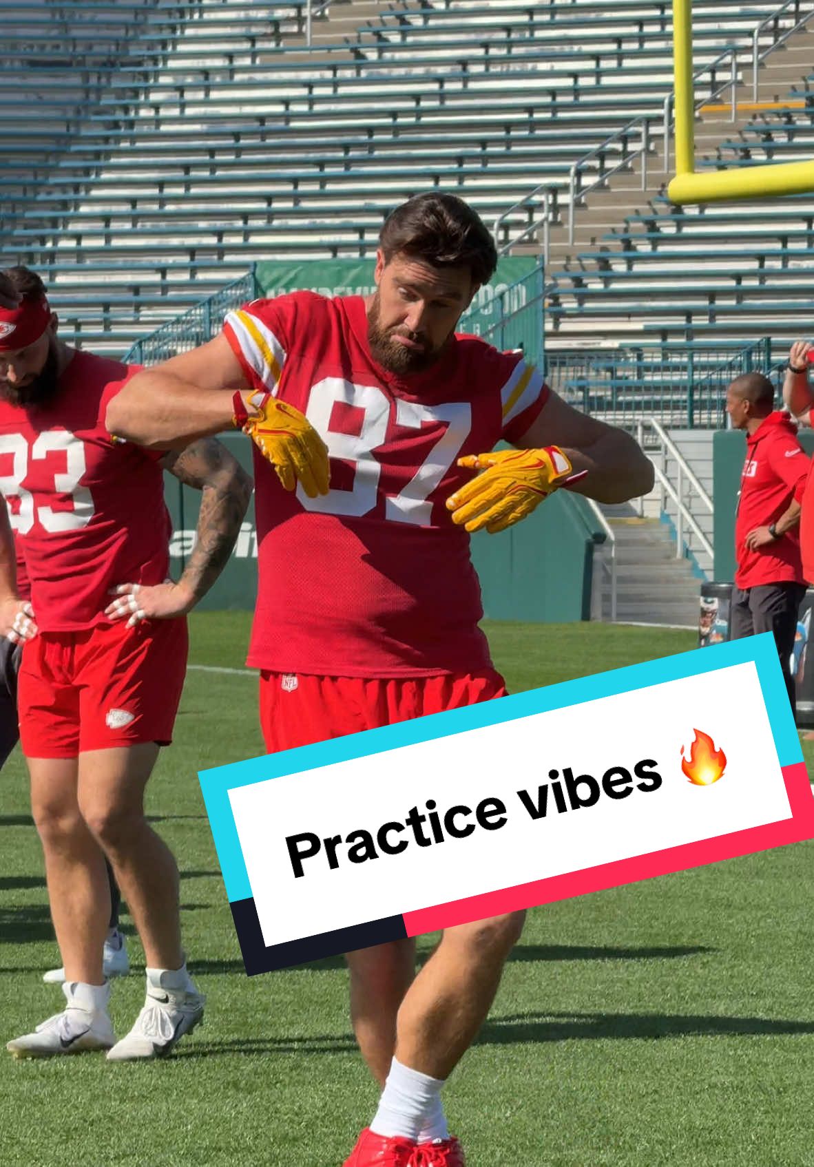 It was a beautiful day for Super Bowl practice ☀️ #SuperBowl #KansasCityChiefs #pracfice 