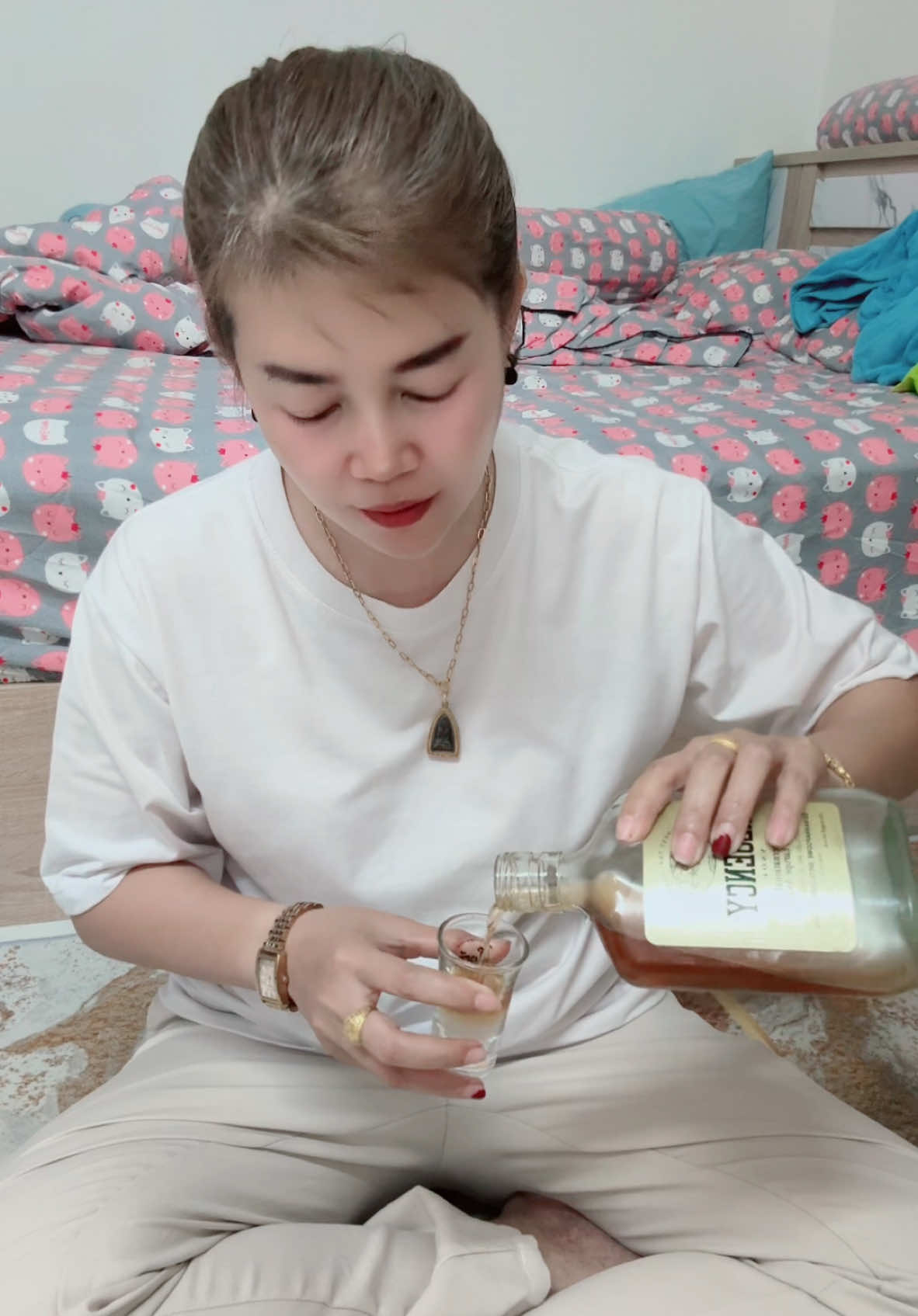 คืนนี้พี่อยากเมา🥃🥃