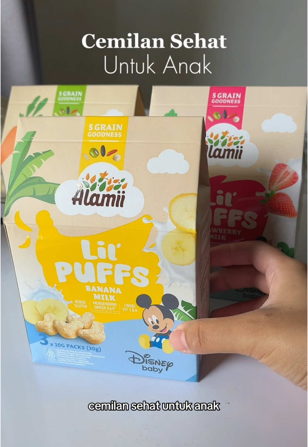 Jangan asal kasih cemilan ke anak, pilih yang udh pasti aman kaya lilpuffs dari Alami ini🫶😍 sehat, enak, anak pasti suka @alamiifood #alamiifood #lilpuffsalamii #cemilansehat #momandbaby #anaksehat 