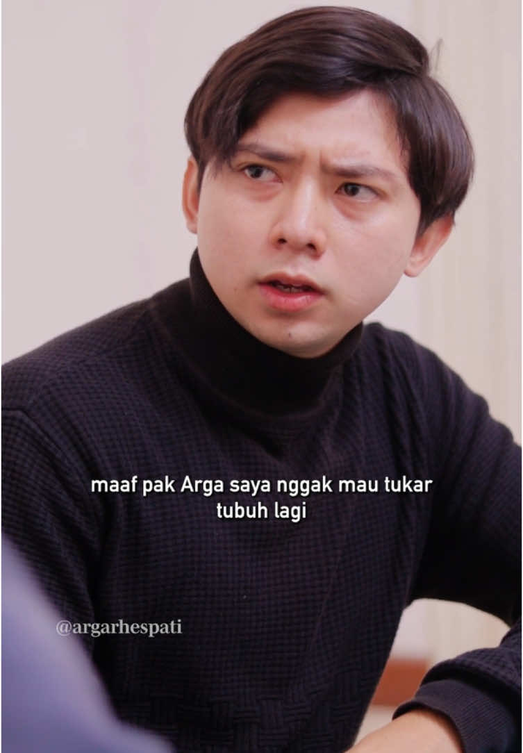 Tukar tubuh demi tukar istri? @Joe Brendo  #SerialTikTok #TikTokTainment #TikTokSeries #TikTokSeriesFuture #drama #argarhespati #suneedaycreative #dramatiktok #viraltiktok #tukar #tubuh #bos #karyawan #suamiistri #cinta 