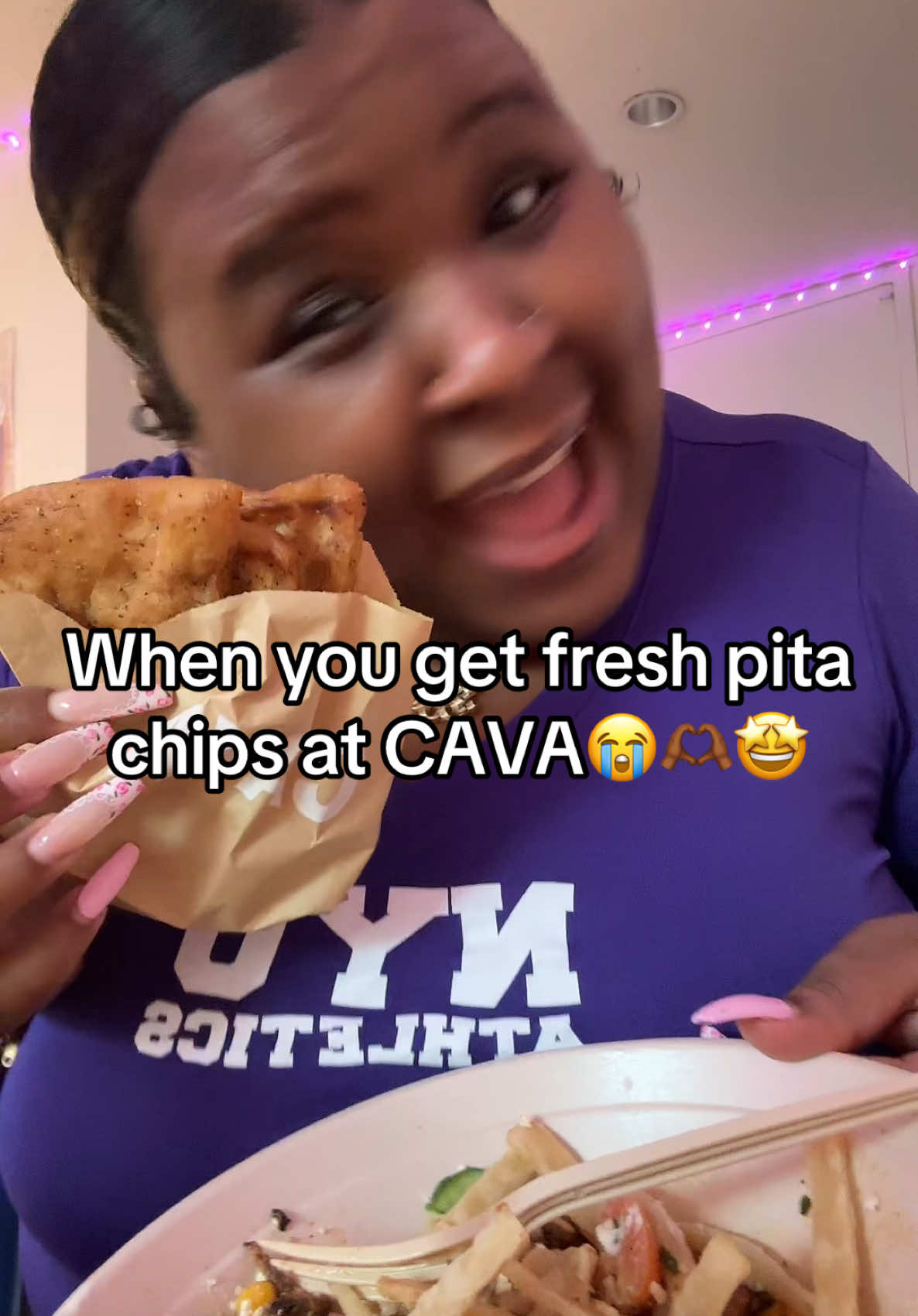 idk what it is about @CAVA pita chips but they are straight FIRE 🔥🥰 #fyp #college #cava #pitachips #relatable #engage #nyc #teamwork 