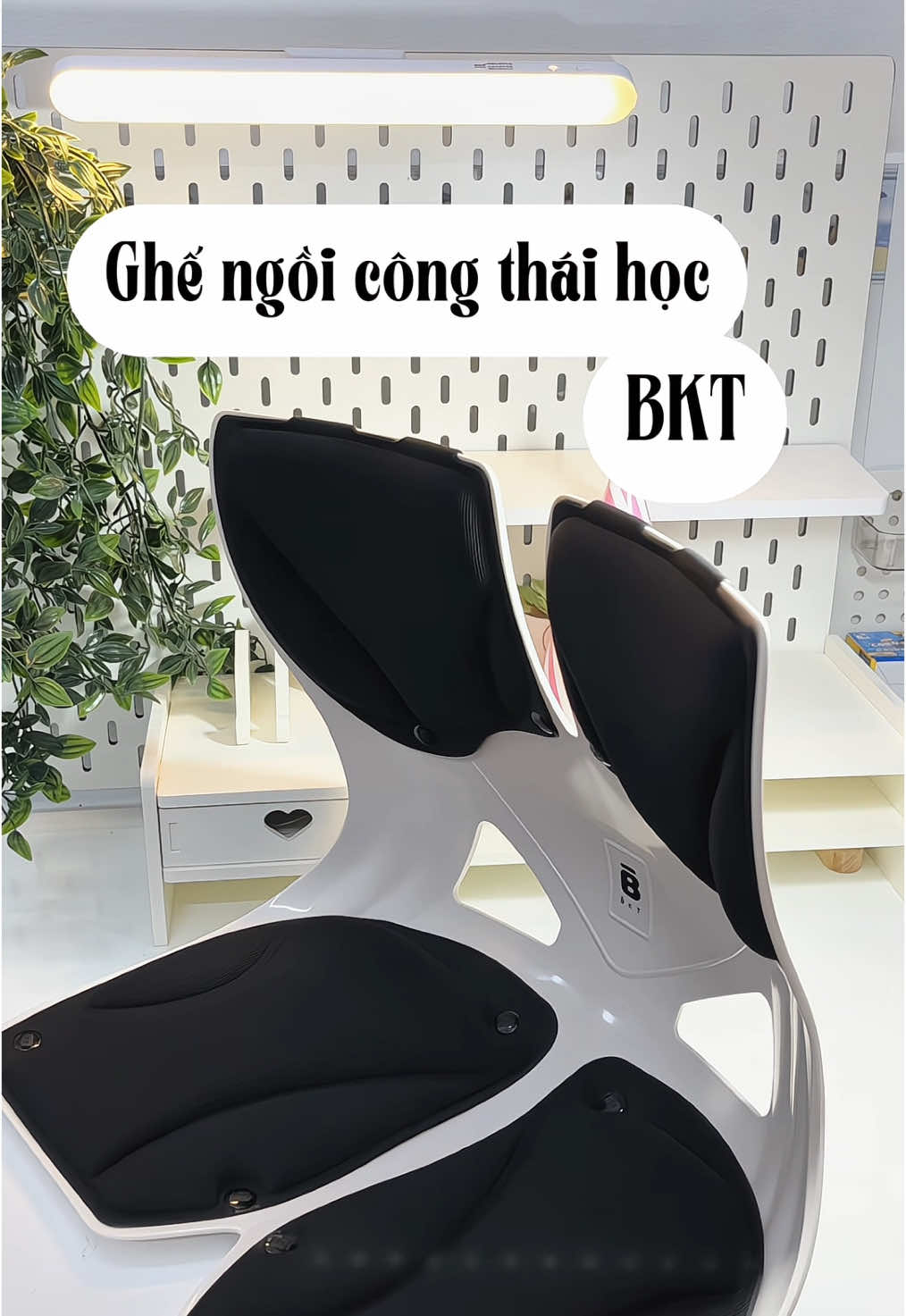 Đầu tư 1 em để lưng hết đau mỏi thôi nàoo #bkt #ghengoihotrolung #ghengoi #ghengoichinhdangdung #ghecongthaihoc #xuhuong #xuhuongtiktok #unbox #unboxing #review #affiliatetiktok #affiliatemarketing #muataitiktokshop 