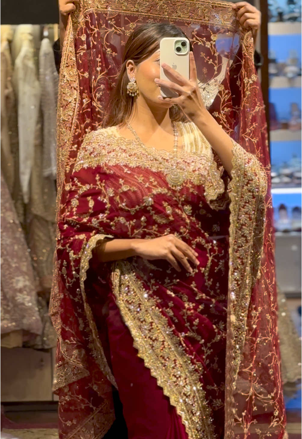 Heavy stone worked bridal saree in deep maroon with dupatta❤️ #ravish #foryou #bridalsaree #ravishbridalcollections #fyp #foryoupage 