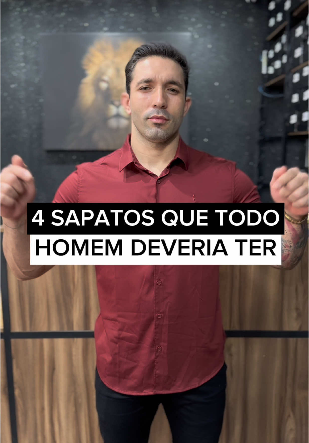 Todo homem precisa de alguns sapatos versáteis para diferentes Ocasiões. Esses quatro modelos cobrem praticamente todas as necessidades do dia a dia. ✅ Peças disponíveis no site. #tendência #lookmasculino #post #lojamasculina #viralizou #modamasculina #sapatomasculino #elegancia #bomgosto #ModaMasculina #EstiloElegante #viralinstagram #roupamasculina