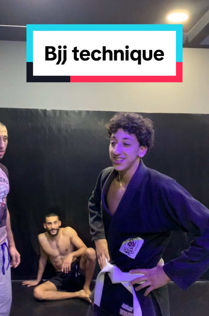 bjj technique  #bjj#forfun#jiujitsu#UFC#aranha#morocco #ibjjf#bjjtechnique#foryoupag#onechampionship#technique#kingz#venum