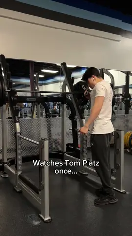 How many reps was it? #tomplatz #legs #GymTok #viralvideo 