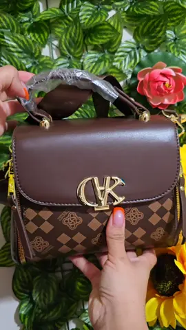 bolso 👜 de mujer #bolso #bolsoviral #paratiiiiiiiiiiiiiiiiiiiiiiiiiiiiiii #videoviral #falldealsforyou #tiktokshop #comprasonline #usa 