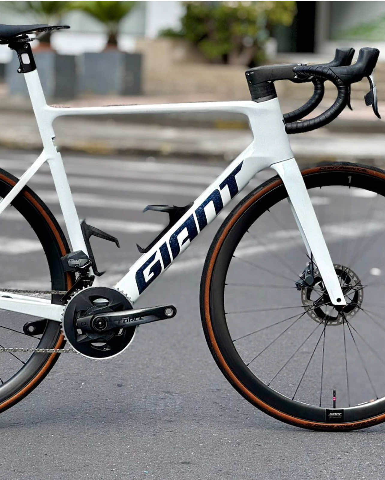 Giant propel adv SL tope #colombia #ecuador #mexico #españa #giant #propel #bike #sram #fyp #carbon #bicicletaruta #foryou #parati #trending #ciclismo #ruta 