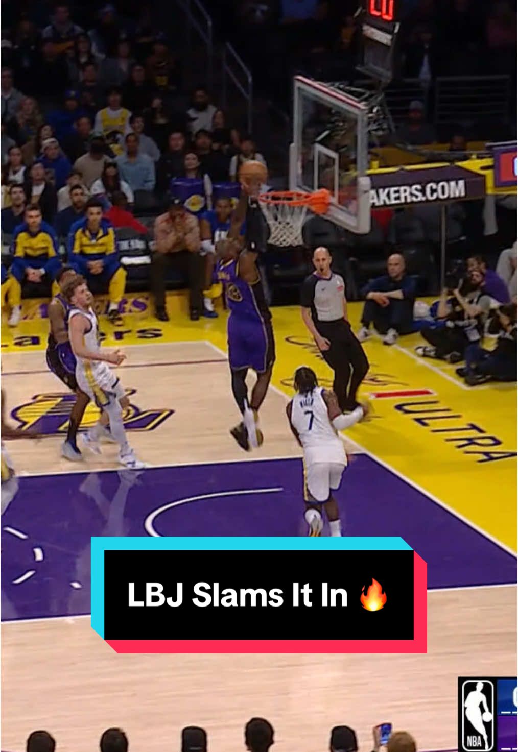 LBJ throws it down for the Lakers #NBA #Basketball #LeBron #LeBronJames #Lakers 