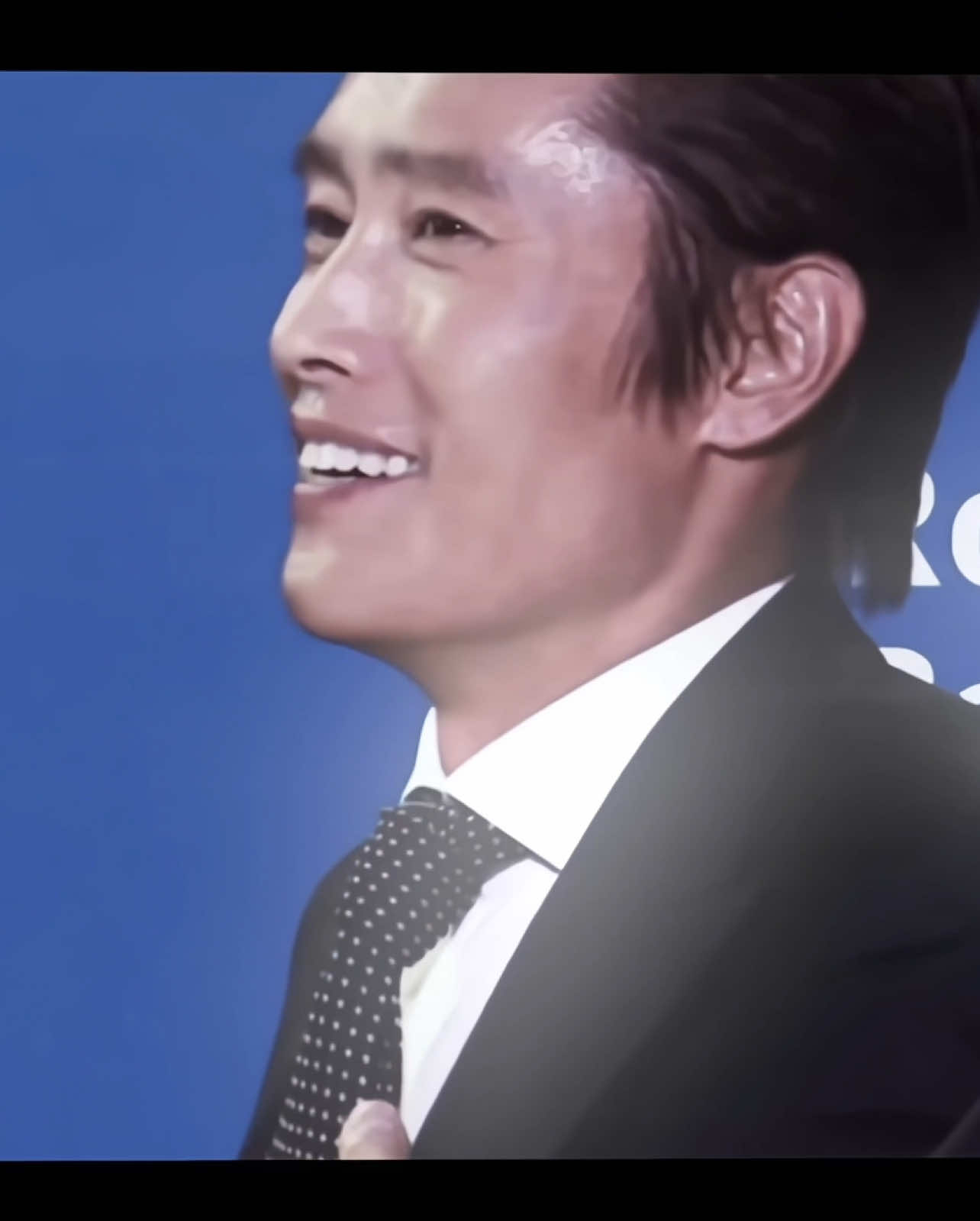 🤭 #leebyunghun #leebyunghunedit #frontman #fyp #foryou 