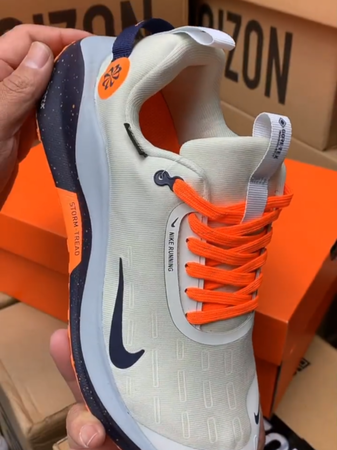 Giày Nike Reactx Infinity RN 4 GTX ‘White Orange’ FB2204-002 #giaynikechinhhang #giaythethaonam #Nike #giaythethao #giaynike #Giày #xuhuong 