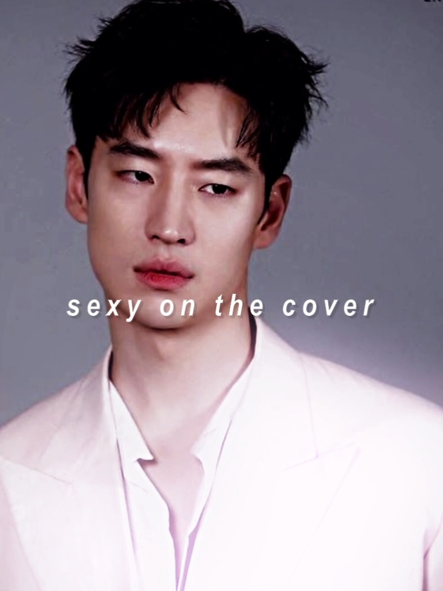 kinda late to hop onto the trend but who cares? sc : xkdramapacks cc : losyjdb (yt) #taxidriver #kimdoki #leejehoon 