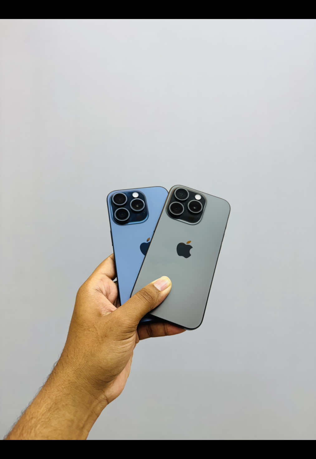 iPhone 15 Pro 128GB Black Titanium & Blue Titanium used stock available now at Live apple💥 Blue Titanium 96% Battery health- 97990 & Black Titanium 84% Battery health- 92990🥵 #BestDeals #offerprice #offer #fypシ゚viral #fyp #trendingvideo #apple #iphone #LiveApple 