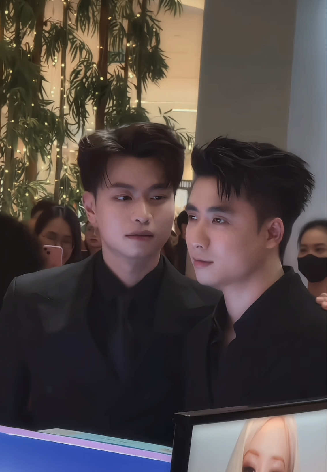 11 năm vẫn say đắm em cỡ này saoo 🥹🥹🥹 [cer: toiiinee_] #ninhduongstory #ninhanhbui #nguyentungduong #nds #ysl #xuhuong 