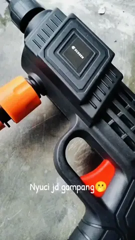 Alat cuci motor semprotan kencang gk bikin malas harga 100 ribuan. #alatcucimotor #alatcucimotorserbaguna #ecosen #Jetcleaner #alatcucimotorsemprotankencang 