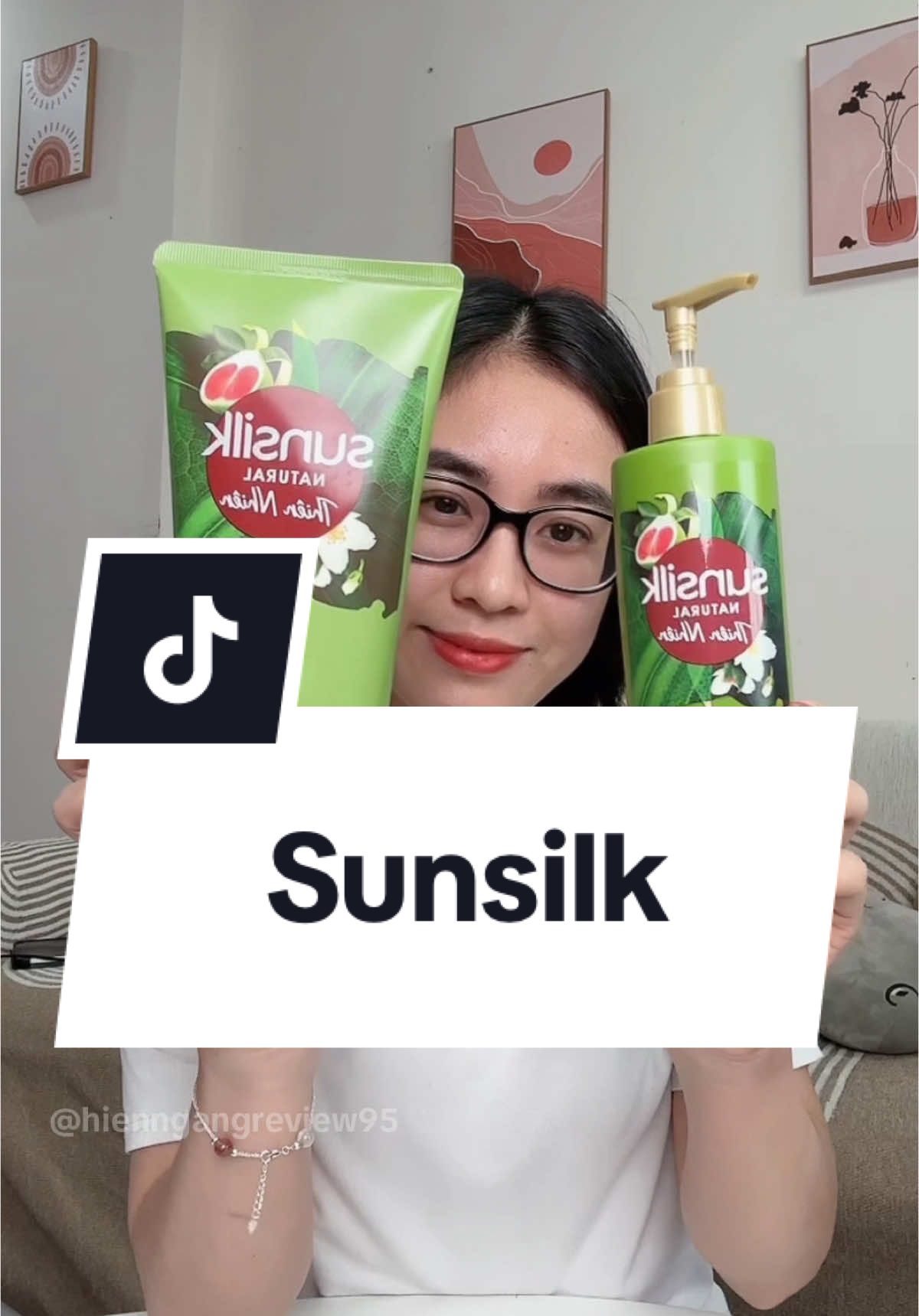 Dầu gội sunsilk thiên nhiên hỗ trợ ngăn gãy rụng tóc #rungtoc #moctoc #hoptaccunguniliver #sunsilk #daugoisunsilk #review #hienngangreview✅ #xuhuong #viral 