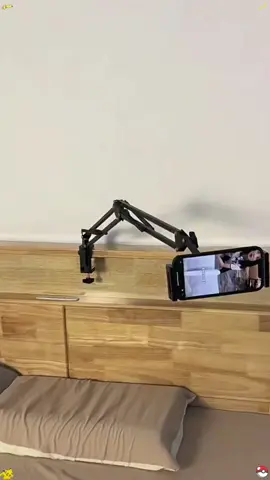 Whether it is chasing dramas or playing games, lazy holders free your hands and enjoy them easily! #Mobile phone holder#Tablet holder#Lazy holder#Bedside holder