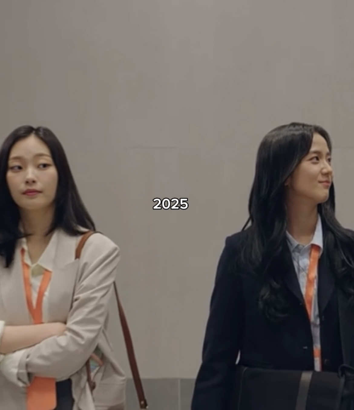 Best friend in another life🥺 #newtopia #snowdrop #jisoo #heejin 