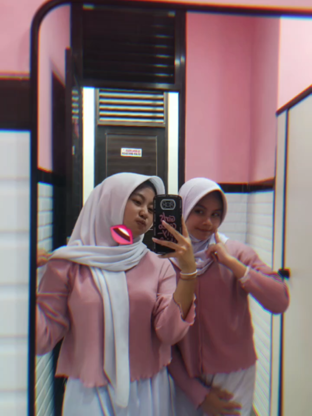 mnding ngejar bola dr pd ngejar yg g pasti, wupsii 👄👄 #futsalputri #futsalindonesia #futsalplayer #futsalcewe #fypシ #masukberanda #fypforyou 
