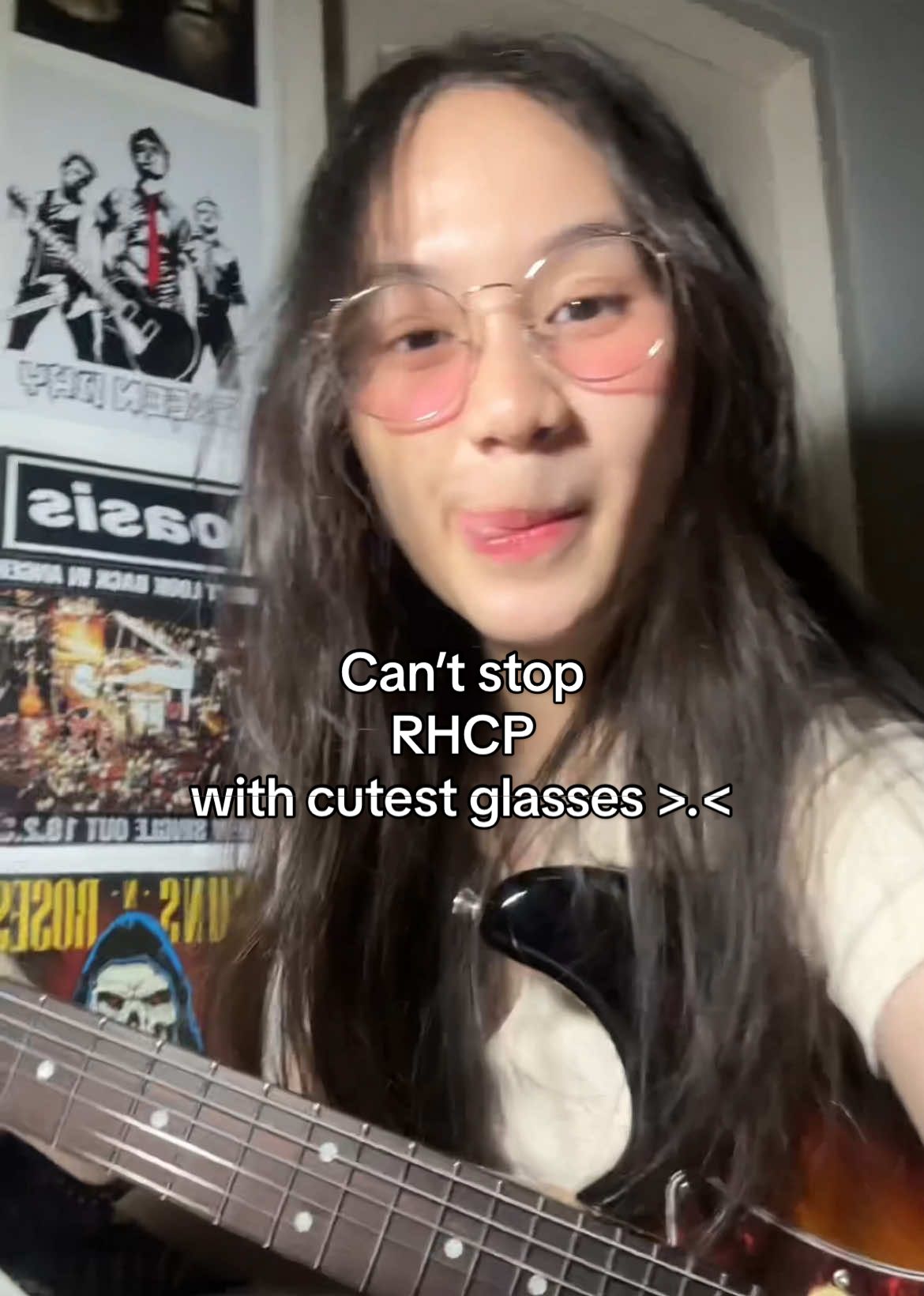 Can’t stop w/ Anya glasses >.< @OPHTUS MODEL SO CUTEEE #cantstop #redhotchilipeppers #rhcp #anya #ophtus #fyp #fypシ #cover ##guitar##electricguitar##guitarsolo