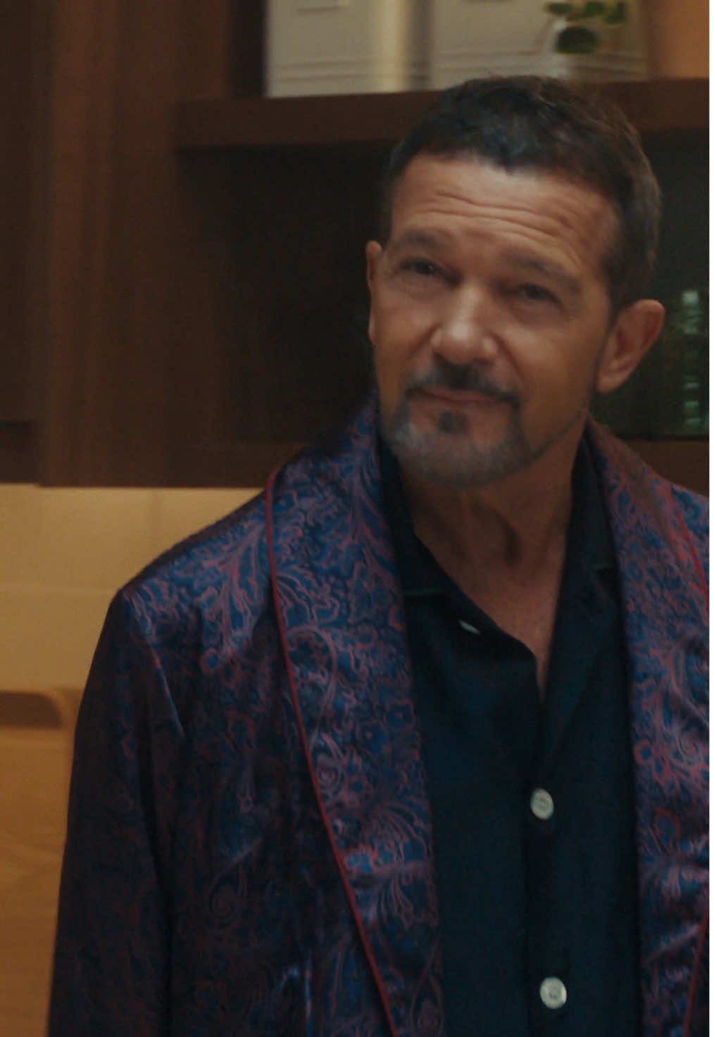 It’s true, when I use my Bosch refrigerator, I feel like…Antonio BOSCHderas.  Honored to bust out the tux for Bosch’s first-ever big-game commercial.  #LikeABosch #Sponsored