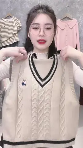 Áo Len Gile Cổ Tim Thêu GẤU TRÒN Vân Vặn Thừng Chất Dày Dặn Hàng QC#hashtag #xuhuong #hot #hottrend #viralvideo #troitrangtrungnien #aolen #aolennu #aolengile #aolenxinh #aolengiunhiet #aolentheu 