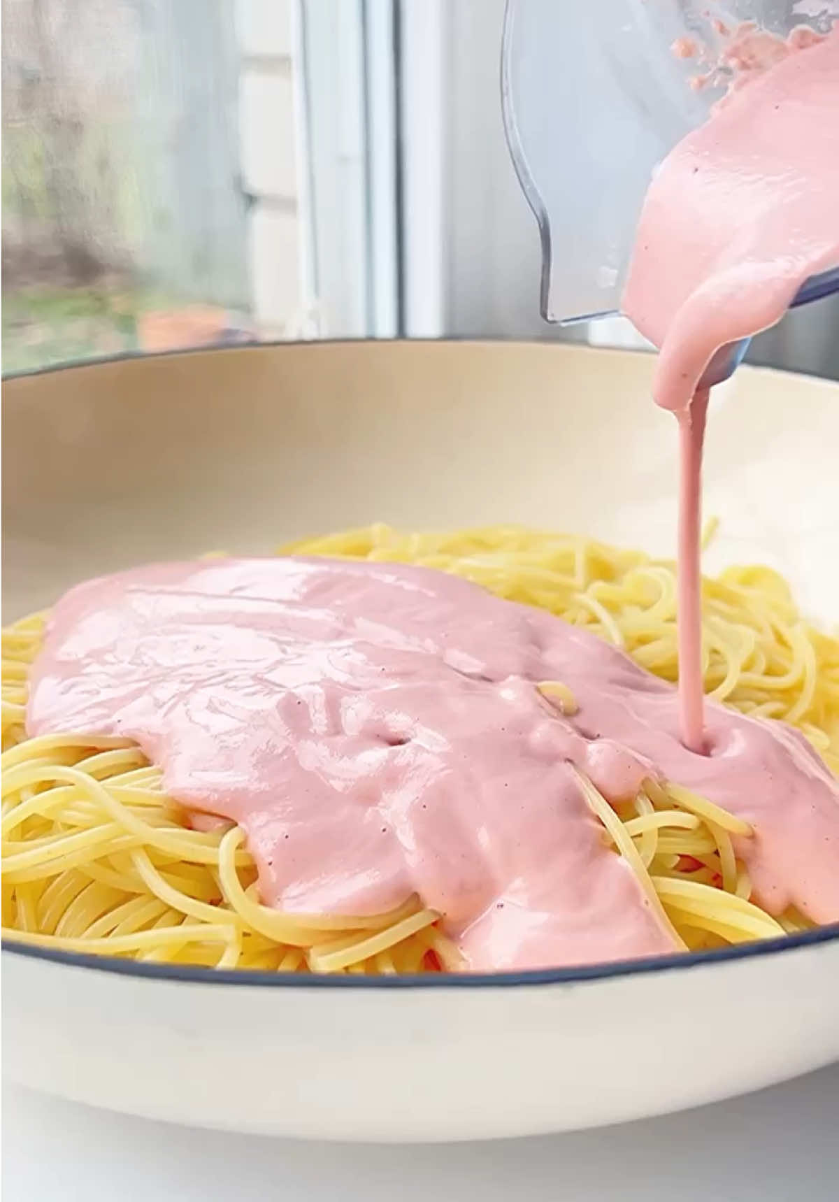 ✨Pink Pasta✨ If there is something I love, it’s sneaking in vegetables where I can! This creamy Pink Pasta contains beets to give it a lovely pink hue, no harsh dyes or chemicals are necessary. So not only are you going to love how this Pink Pasta looks and tastes, but you’re also going to be excited to discover that it is dairy-free, vegan, and gluten-free! Look no further than this recipe to create the perfect 💘 Valentine’s evening meal for your loved ones.  INGREDIENTS cashews, raw unsalted Salt garlic cloves  beet filtered water pasta of choice grated parmesan cheese https://themodernnonna.com/pink-pasta/ #pinkpasta #pinkrecipes #pasta #ValentinesDay #valentinesdayrecipes #recipes #recipetok  