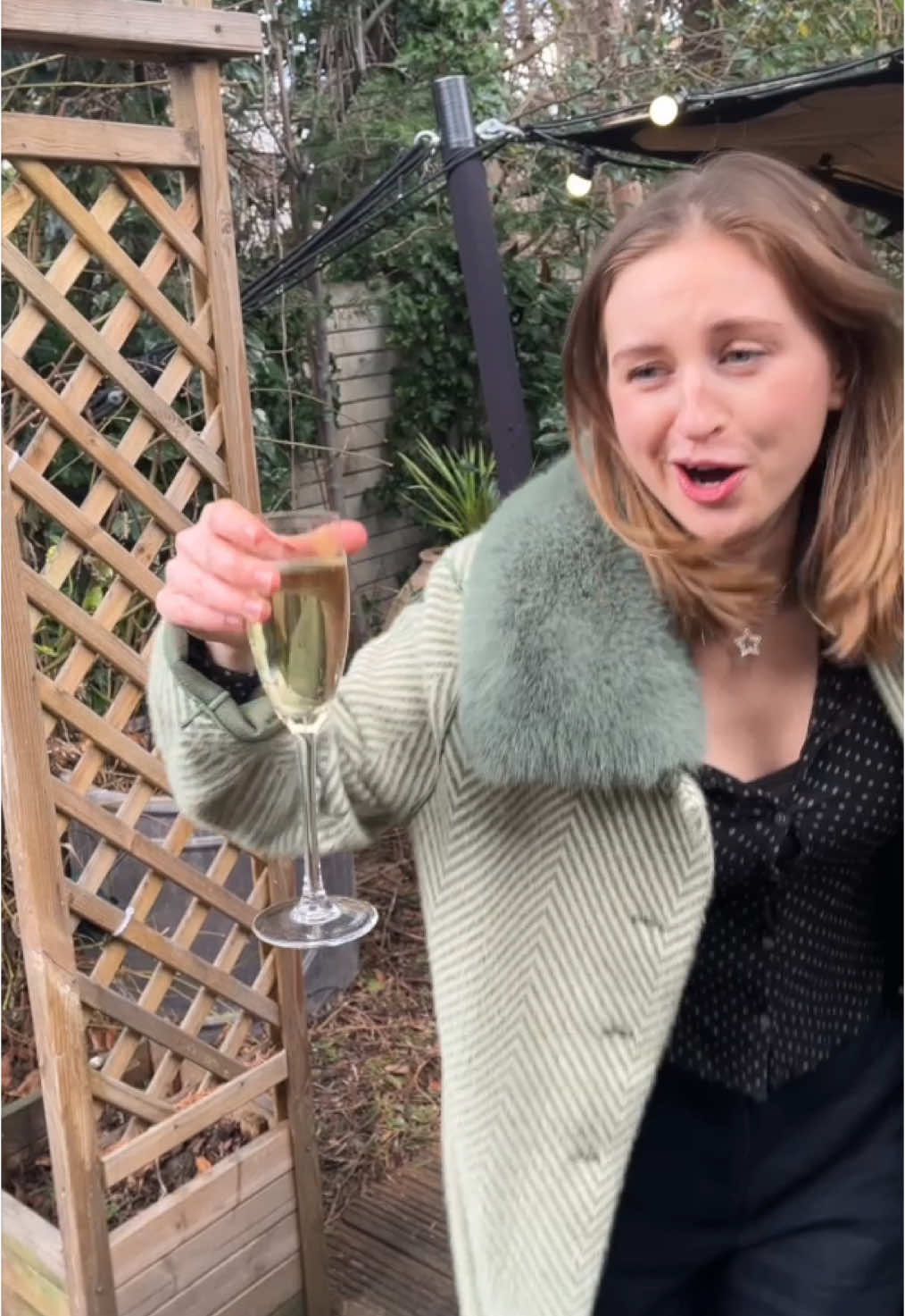 Part 2 🍷 🤪 #fyp #comedy #comedyskit #woman #relatable #tiktok #funny #female #acting #MentalHealth 
