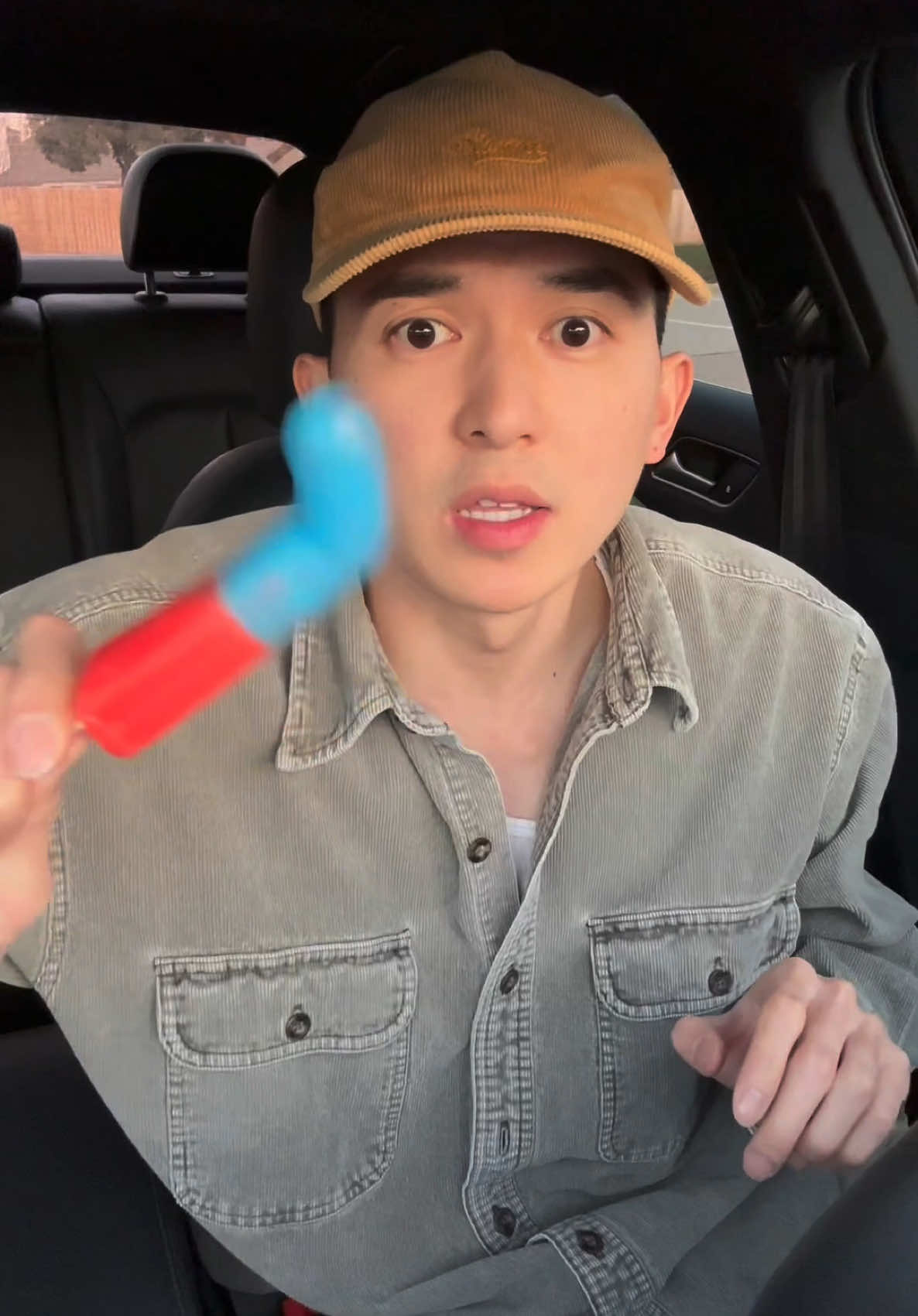Trolli gummy popsicles  #trolli #popsicles #gummyworms #foodreview 