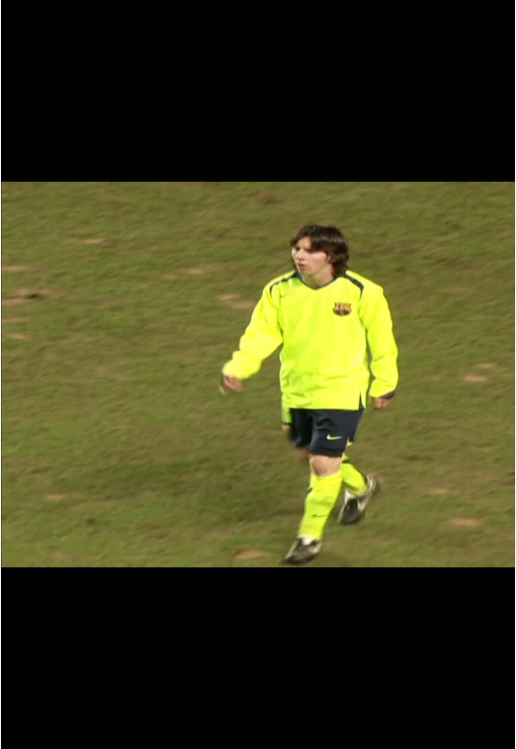2006 Chelsea Vs Barcelona 0-1. #foryou #footballtiktok #fyp #foryoupagе #messi #barcelona #chelsea 