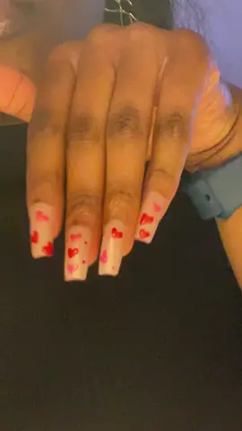 Just wanted to show yall my nails #ValentinesDay #valentinesnails #nails #nailart 