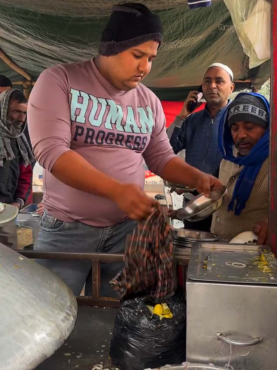 THE BEST STREET FOOD.  The most up-to-date content about street food can be found here! All the tips, the best chefs and much more about the culinary world is on this page. #streetfood 