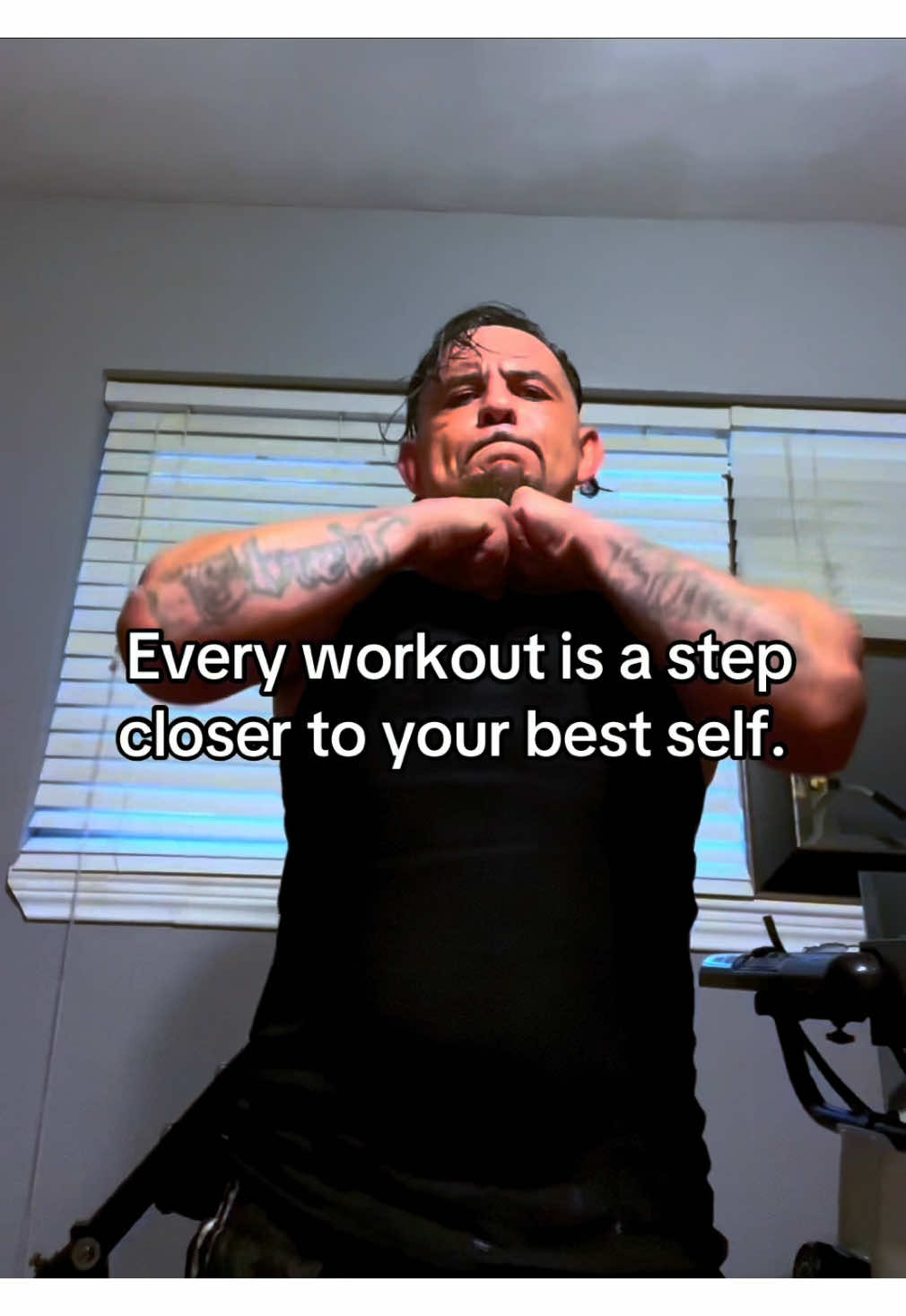 Grinding every day, no days off. Stay focused and keep hustling! 💪🔥 #FridayMotivation #HipHopVibes #TrapMusic #StayFocused #HustleHard #FitnessJourney #Motivation #GrindTime #HipHopLife #BeYourBestSelf