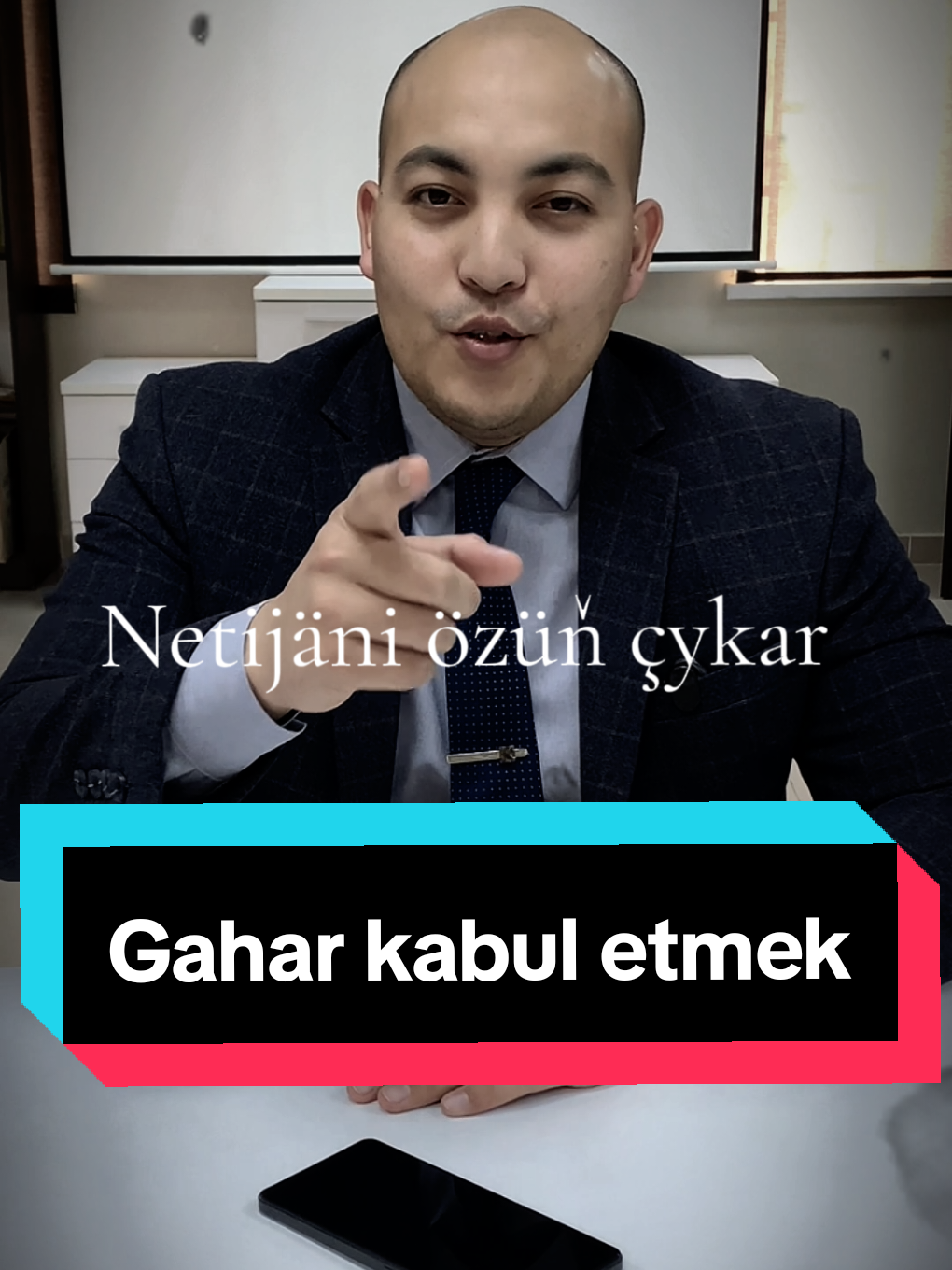 Netijäni özüň çykar...