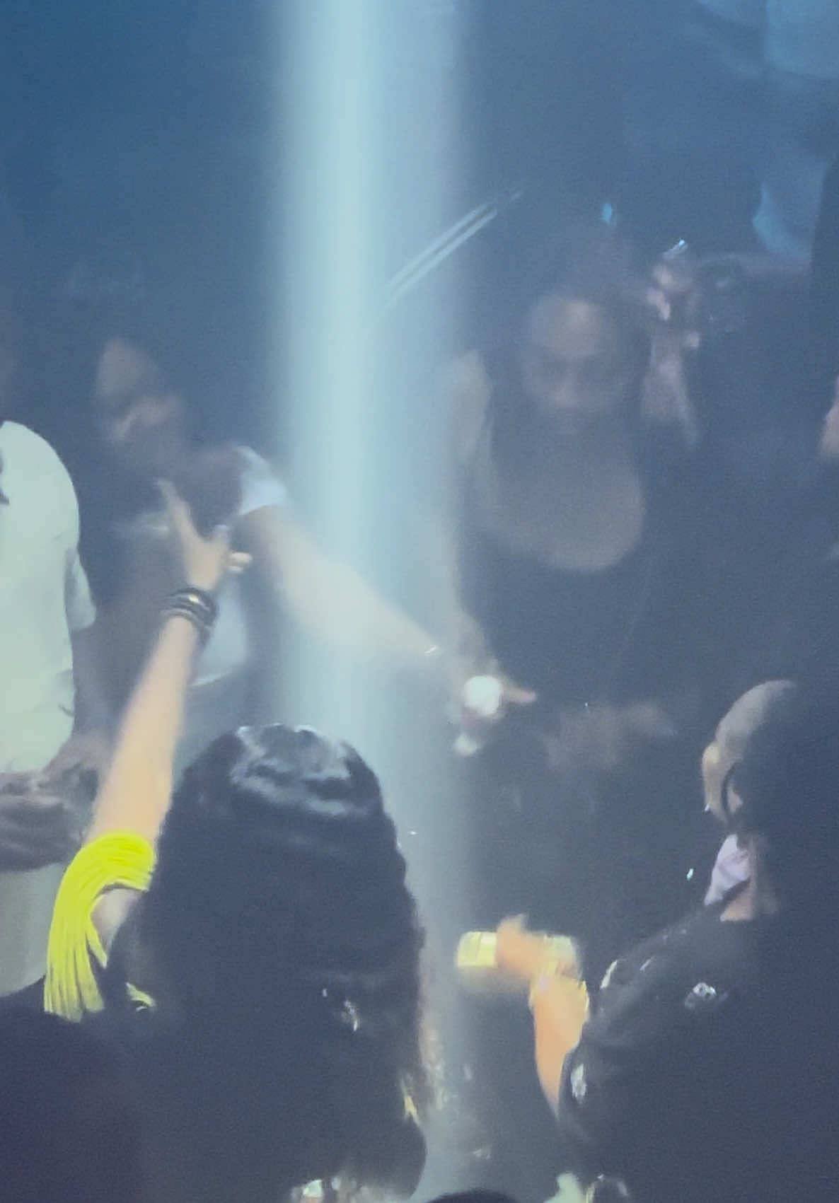 It’s always a vibe at #lapenzoclubandlounge  #lapenzoclub #party #dance #music #clubbing #nightlife #lagosnigeria 