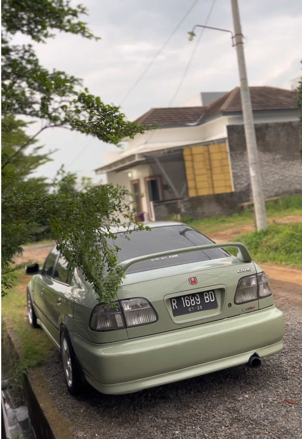 parkir aja ganteng😋🥵 #civic #civicferio #fypシ 