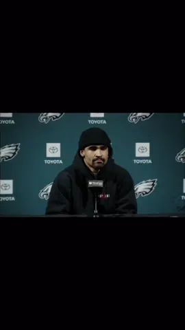 #CapCut fun fact about me is I don’t think I’ve seen a complete football game ever but I do love capcut #SuperBowl #eagles #cheifs #jalenhurts #traviskelce 
