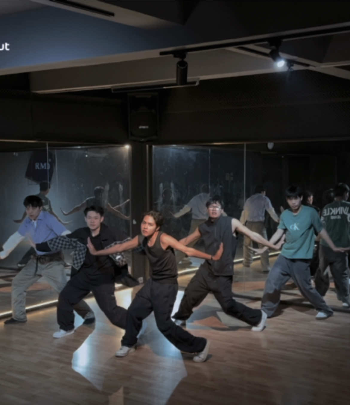 Lucifer - @SHINee @Geoff @Dominic @Skmh @Torben  #trend #kpop #lucifer #dance #fyp 