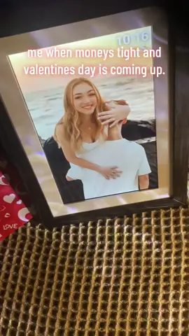 Get this EKoio Christmas gift box, gift ideas, 10.1-inch WiFi digital photo frame, 1280*800 IPSHD cloud smart digital photo frame, 32GB storage, wall-mounted, auto-rotating, easy to share photos or videos via biu FRAME APP:) Order now! #wifidigitalphotoframe #pictureframe #digitalpictureframe #dailyuse #easy #smooth #relax #usefulproducts #travelsize #effective #tiktokindia #fyp #TikTokShop #TikTokPromote #useful #allinone #tiktokindia #portable #tiktoknepal #easy #foryoupage #viral #foryou #affiliateinsights #affiliatemarketing #affiliatetiktok #tiktokaffiliate #creatorsearchinsights