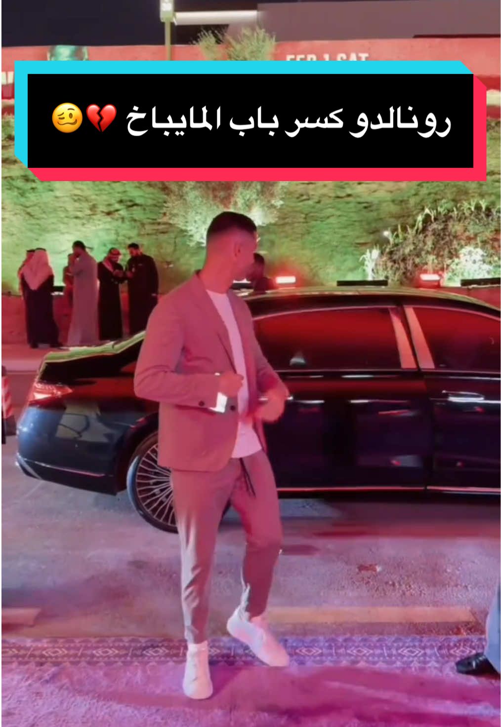 ركزو بآخر الفيديو 😂 و اتمنى الموضوع ما يكون فيه حساسيات 💯 #محمد_وحيد #محمد_وحيد_للسيارات #سيارات #مرسيدس #مرسيدس_بنز #الجوهرة #اس #اس_كلاس #مايباخ #مايباخ_السعوديه #السعودية #الرياض #موسم_الرياض #النصر #الامارات #ابوظبي #دبي #رونالدو #كريستيانو_رونالدو #الدون #حمدون #عبسي #حمدون_وعبسي🐐💎 #كورة #كورة_قدم #ميسي #mw #mw_motors #mercedes #mercedesbenz #maybach #s #s680 #v12 #s680maybach #cr #cr7 #cristianoronaldo #ksa #uae #duabi #abudhabi 